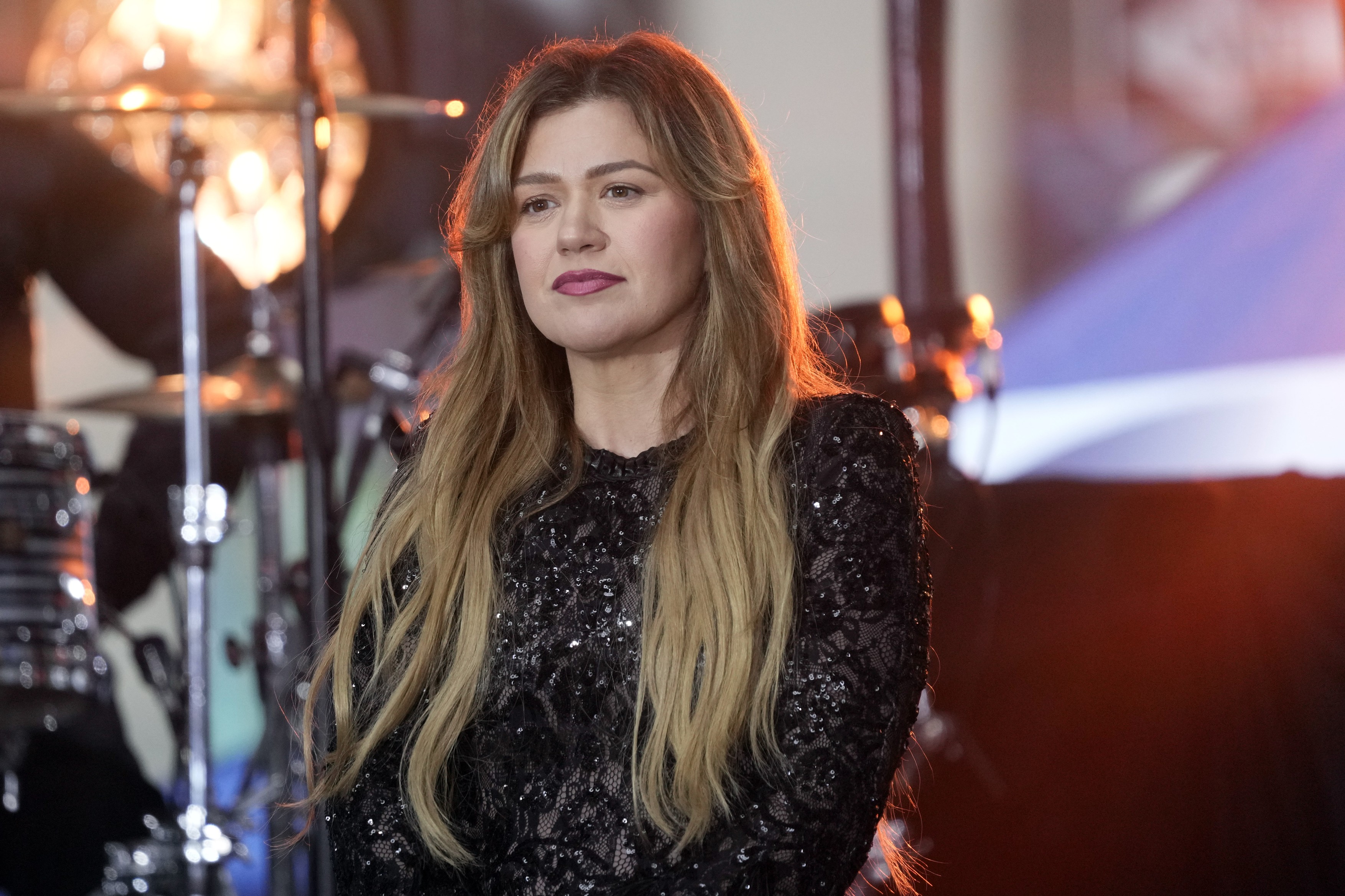 Kelly Clarkson spune cum a intrat într-un magazin din Brooklyn, iar angajatul a crezut că nu-şi permite. „Tocmai ai ratat o vânzare uriaşă”