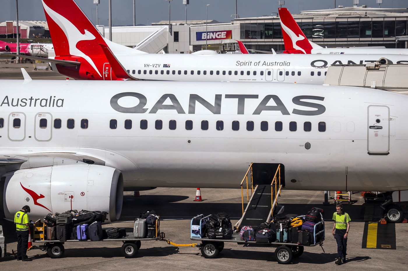 Un avion al companiei Qantas a fost reținut la sol la Roma din cauza ploșnițelor. Cursă de retur anulată