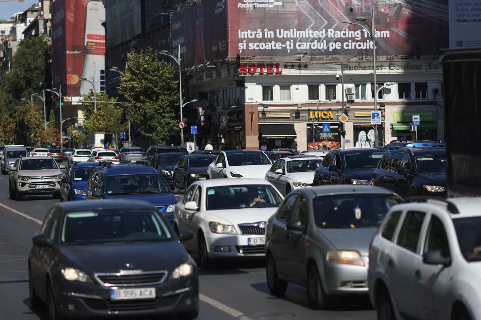 Circa 7.400 de mașini au obținut RCA mai ieftin prin mecanismul BAAR